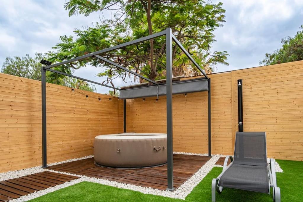 Private Paradise On Cozy Campsite, Jacuzzi, Netflix Las Galletas Luaran gambar